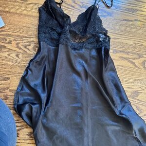 Black nightgown (never worn) In bloom by Jonquil S/P